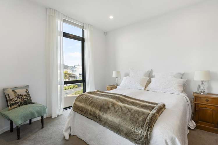 202/64 Te Oneroa Way Long Bay_11