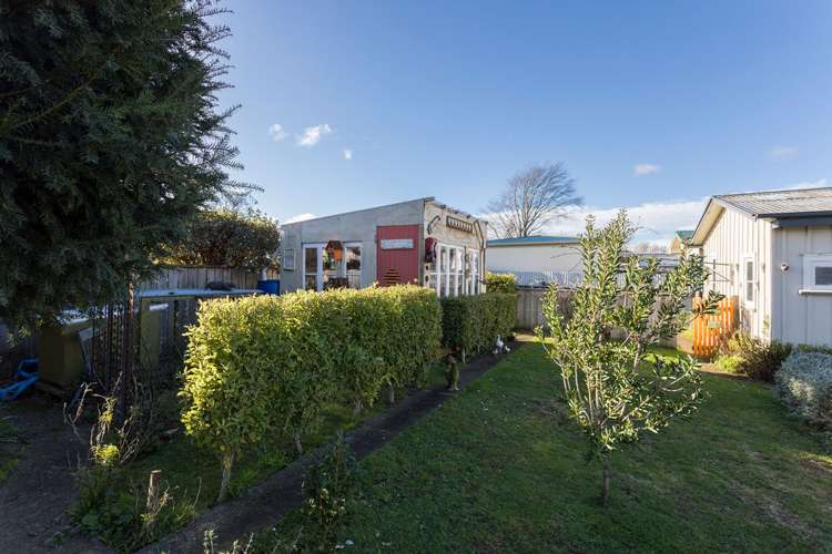 34 Queen Street Dannevirke_17