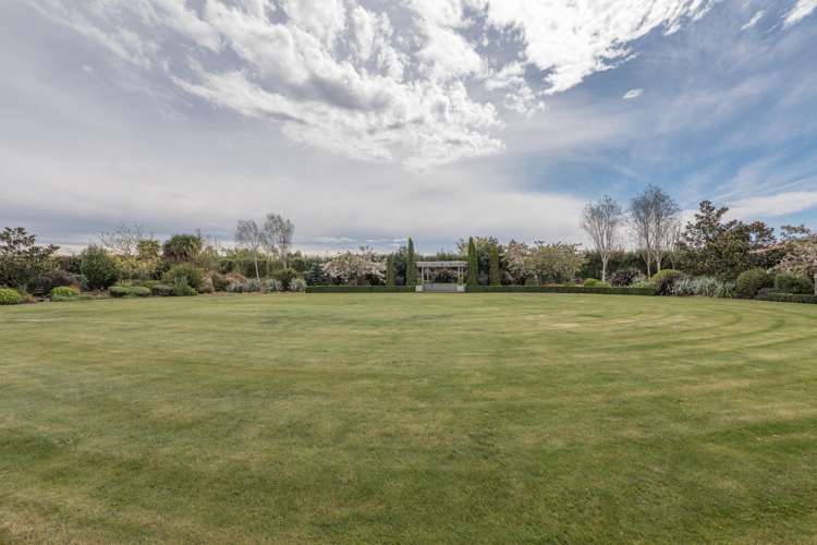 70 Stott Drive Darfield_21