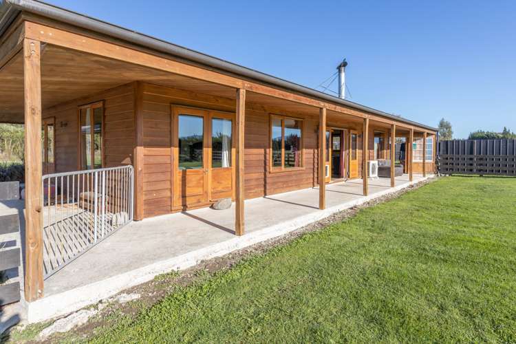 2824 South Eyre Road West Eyreton_18