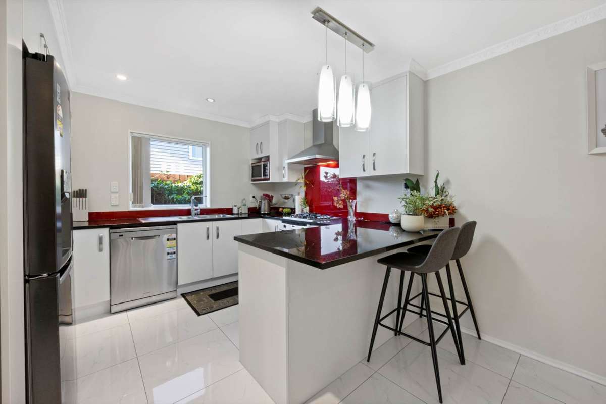 16B Hillside Road_2
