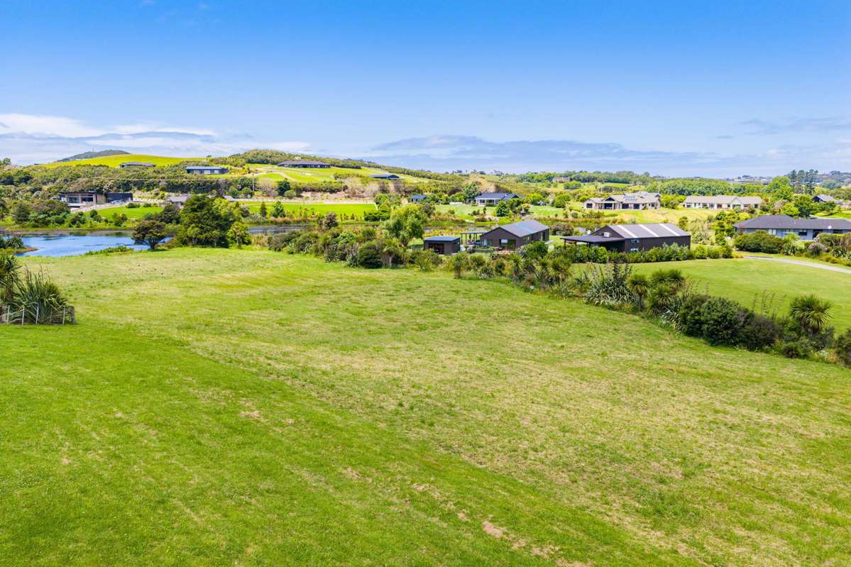 48 Robert Hastie Drive_3