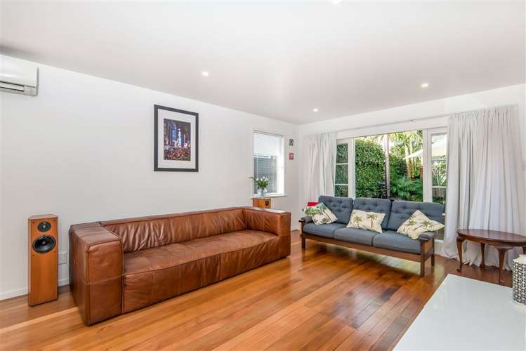 84 Salisbury Road Birkdale_26