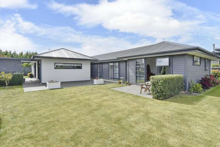 75 Gladstone Road Woodend_29