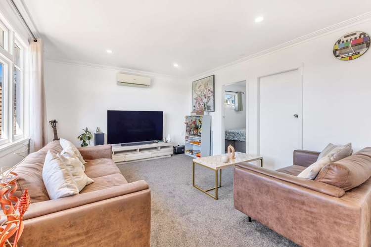 16 Alberta Road Glen Avon_1