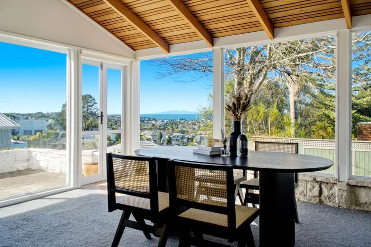 691 East Coast Road Browns Bay_3