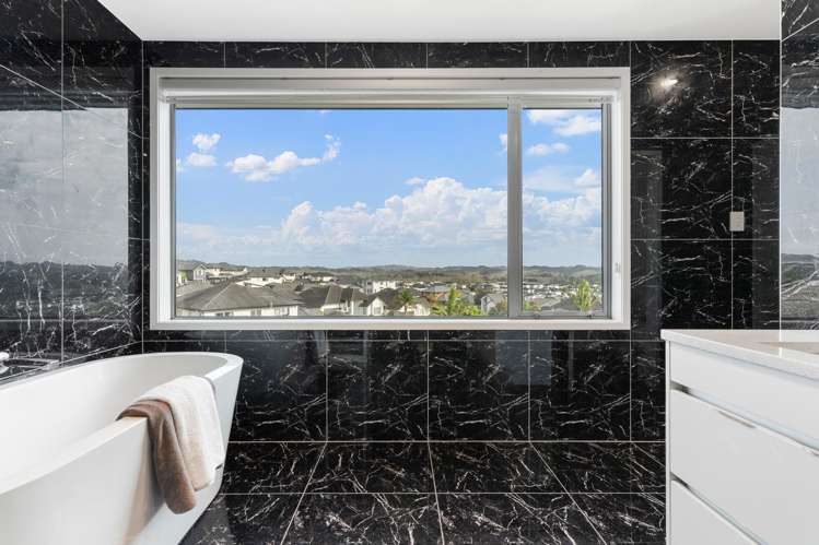 12 Outlook Terrace Silverdale_13