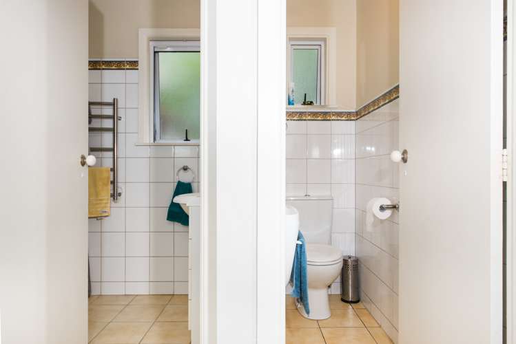 38a Routley Drive Glen Eden_14