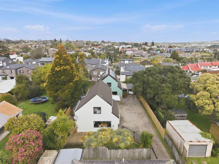 2/5 Himikera Avenue Avondale_23