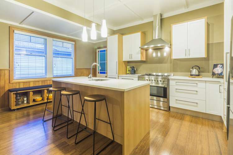 87 Golf Road New Lynn_5