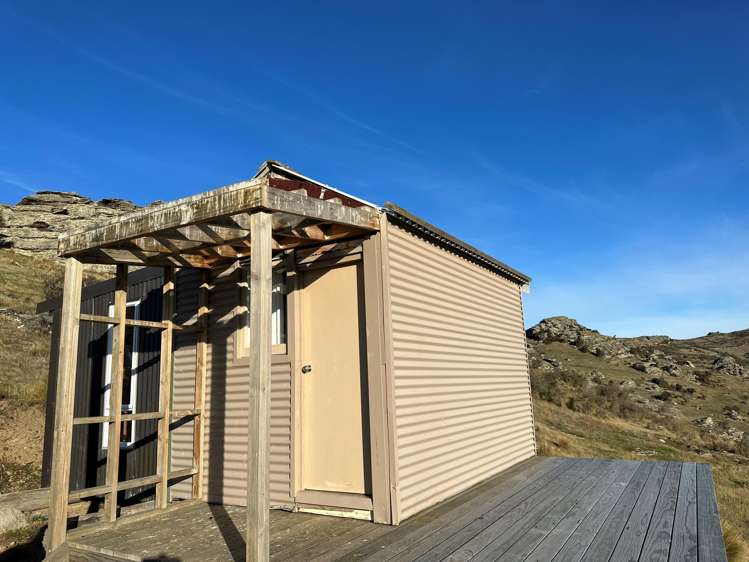 1109 Little Valley Road Alexandra_17