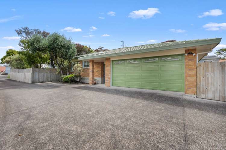 18A Heaphy Street Blockhouse Bay_23
