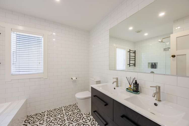 6 Thistle Street Napier South_18