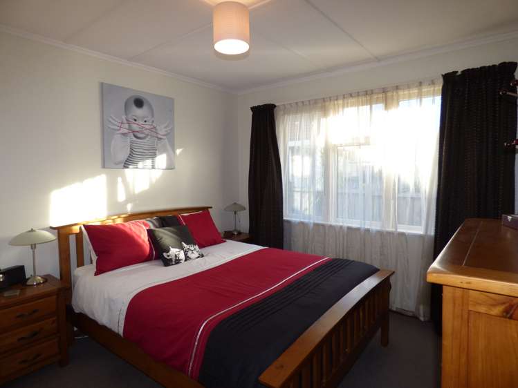 11 Newall Street Hamilton East_12