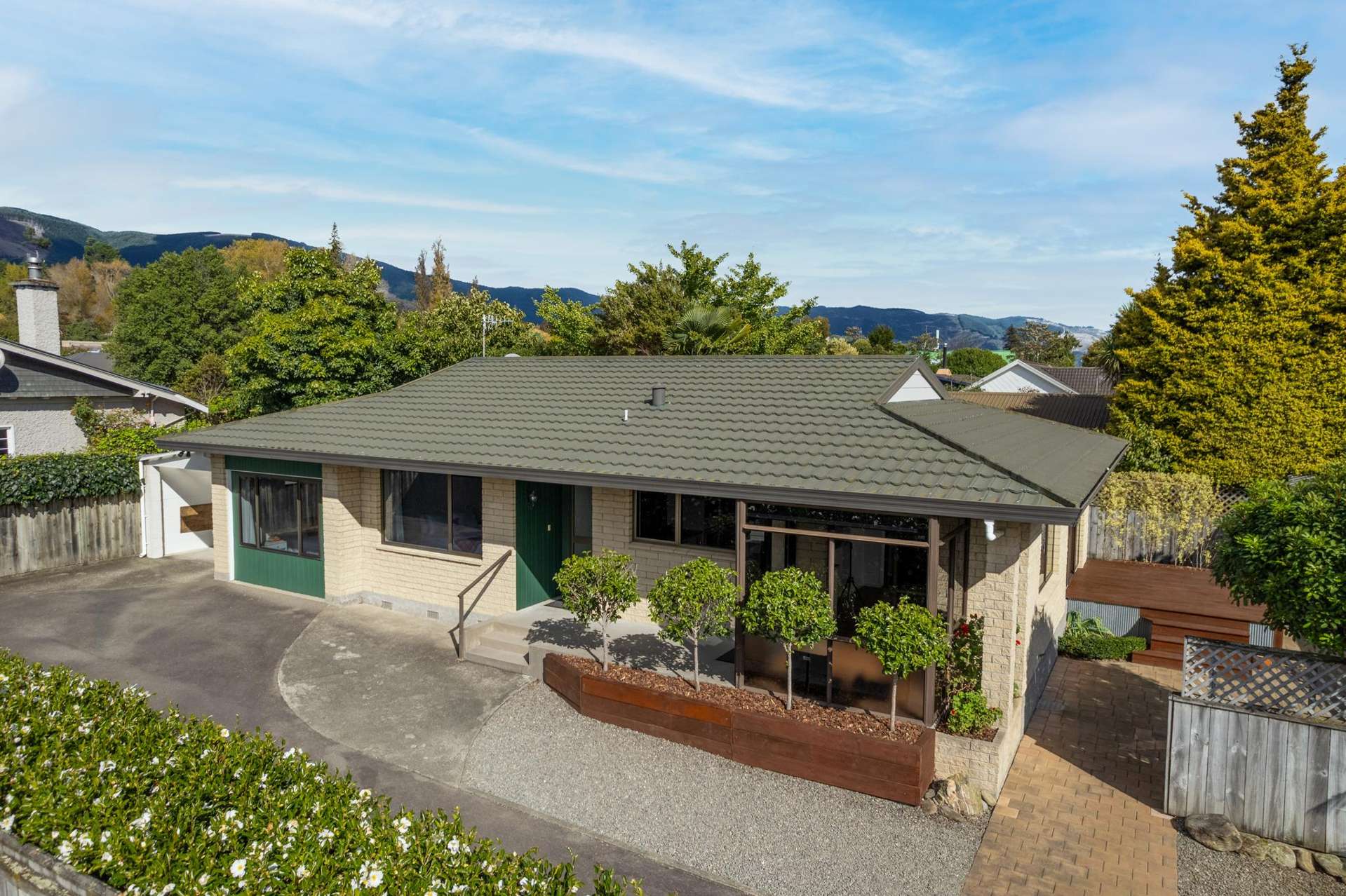 2/63 Neale Avenue Stoke_0