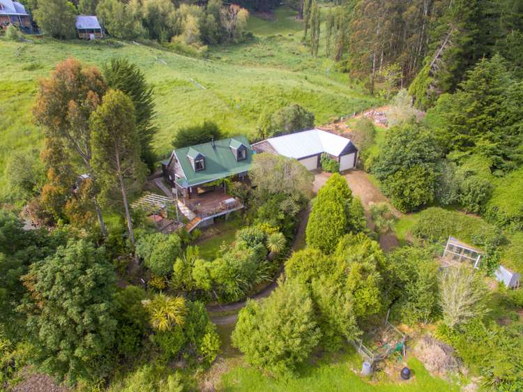 26 Camp Street Broad Bay_29