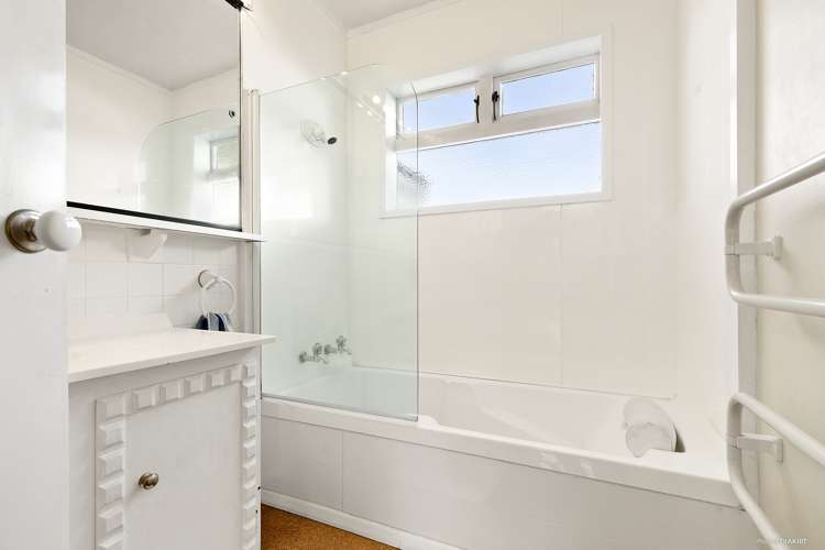 16 Tai Paku Paku Road Karaka Bays_9