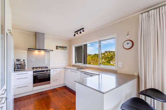 10 Coromandel Crescent Mairangi Bay_4