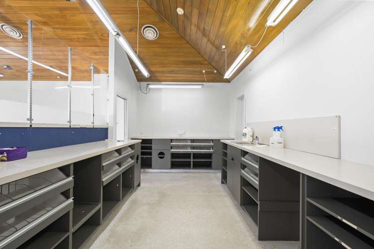 244 Ferry Road Waltham_8