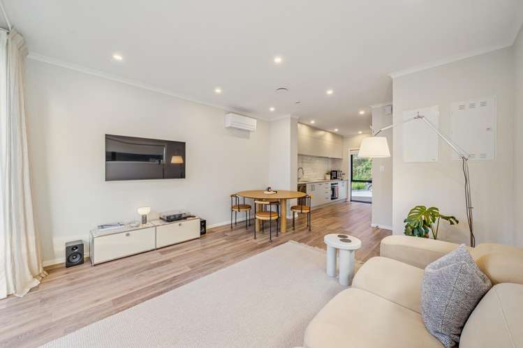 18 Joseph Bolton Crescent Wallaceville_2