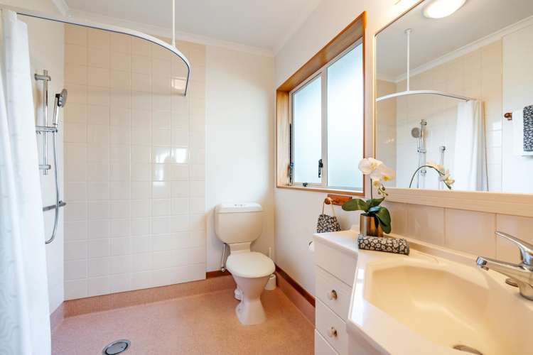 3 Kawaroa Lane New Plymouth_14