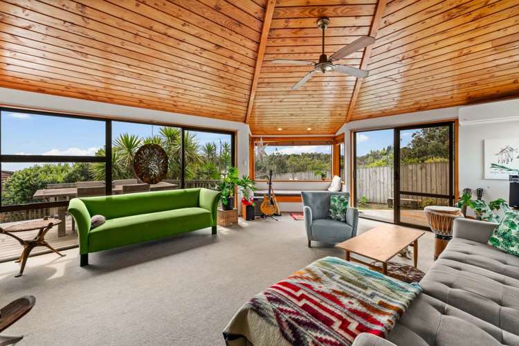 52 Waitea Road Muriwai_13