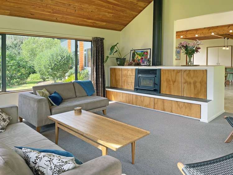 37 Charles Walton Road Maungatapere_7