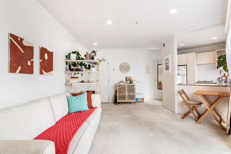 14B/89 Victoria Street West_0