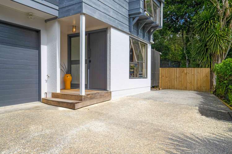 2/5 Eugen Place Bayview_22