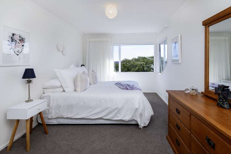 2/67 Simmental Crescent Somerville_21