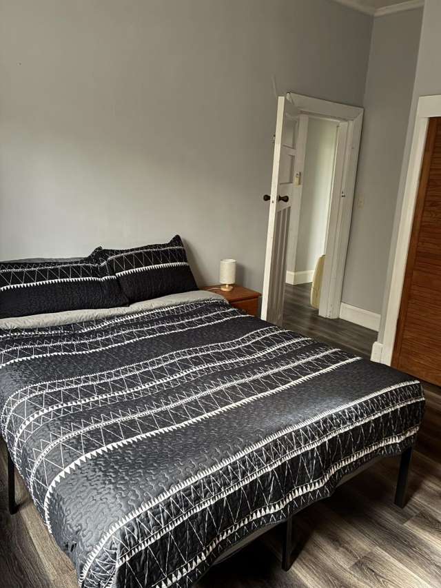 56 Evans street 11293_4