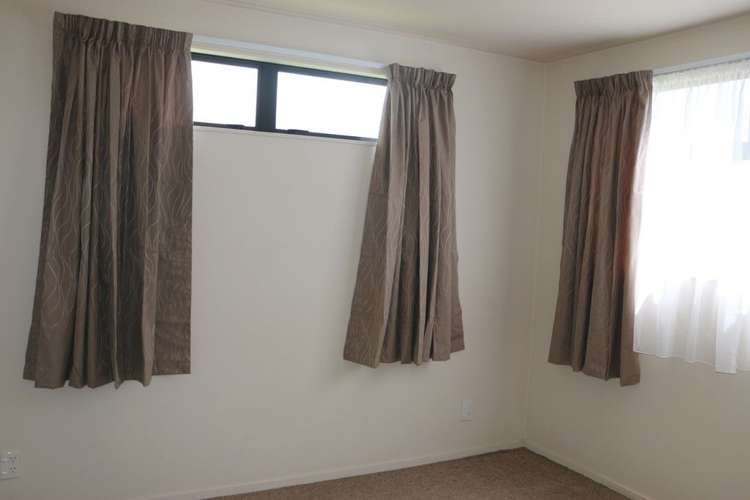 28 Woodbank Drive Glen Eden_9