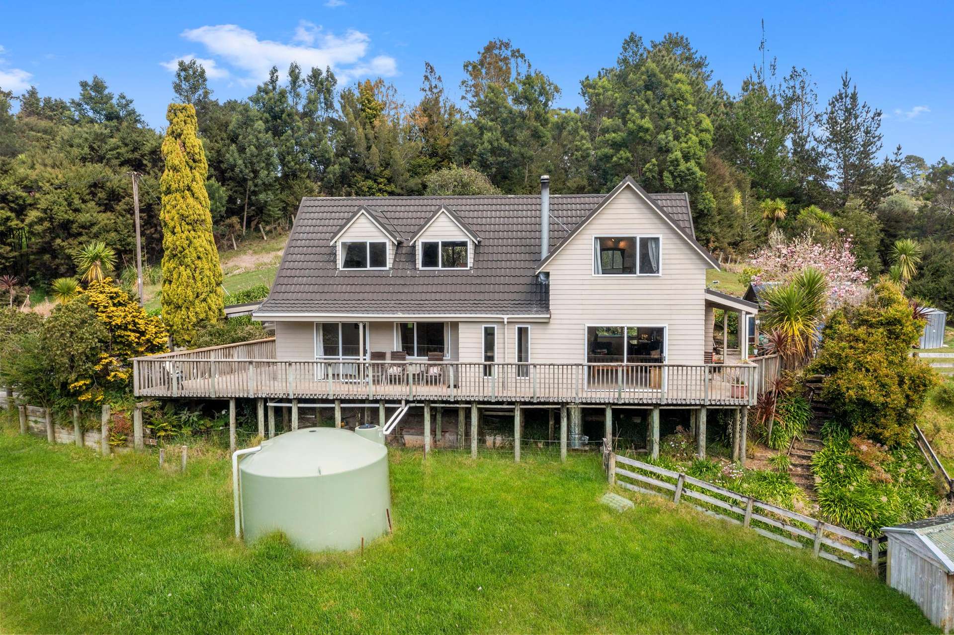 1180 East Coast Road Redvale_0