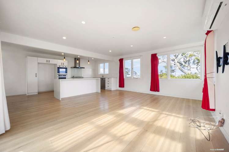 44 Chorley Avenue Massey_5