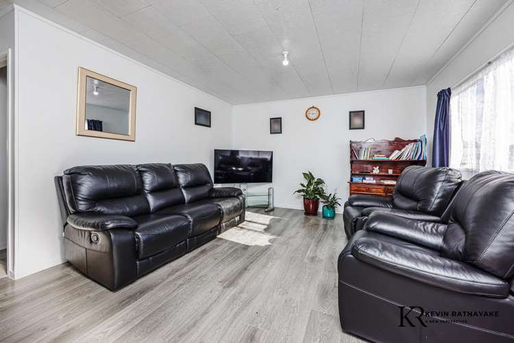 2/62 Redcrest Avenue_1
