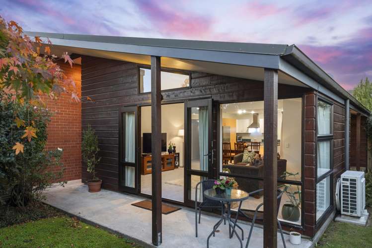 32A Farquhars Road Redwood_21
