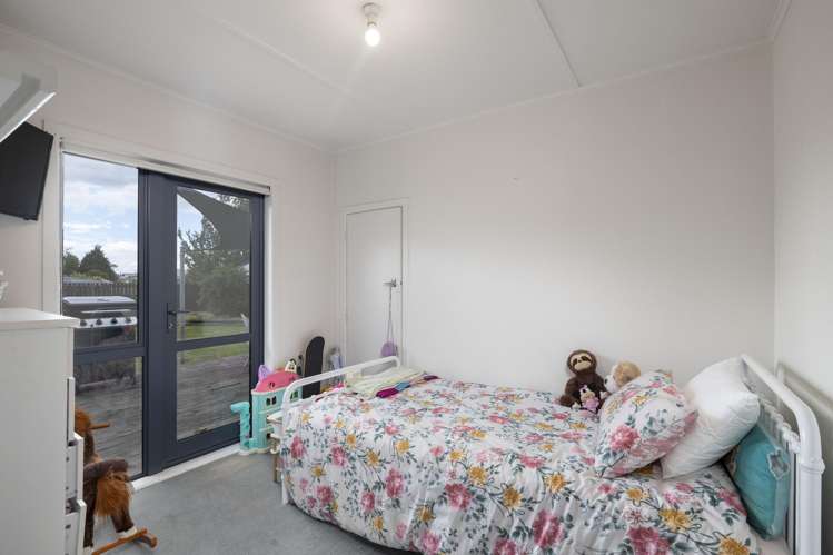 2 Vivian Street Solway_13