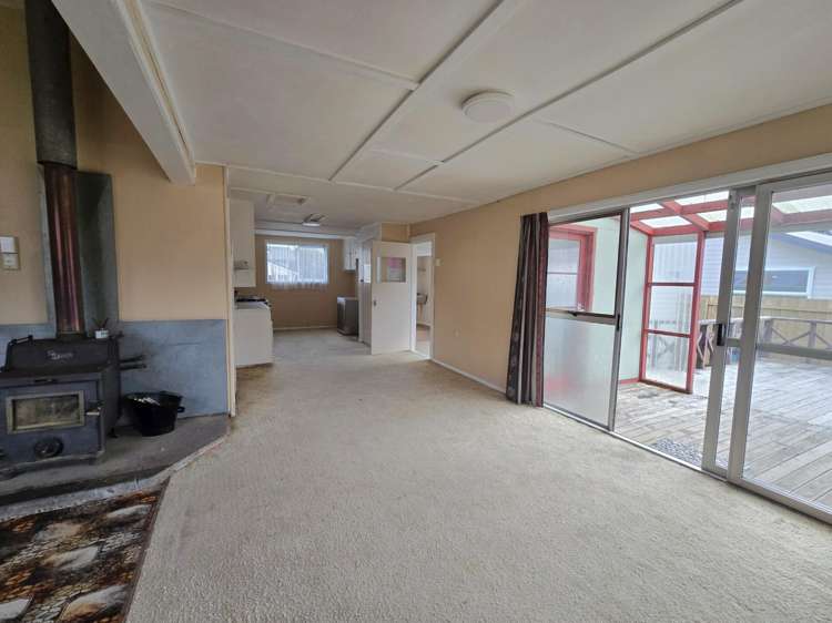 249 Sewell Street Hokitika_14