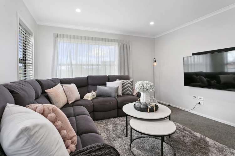 21 Hyatt Close Leamington_7