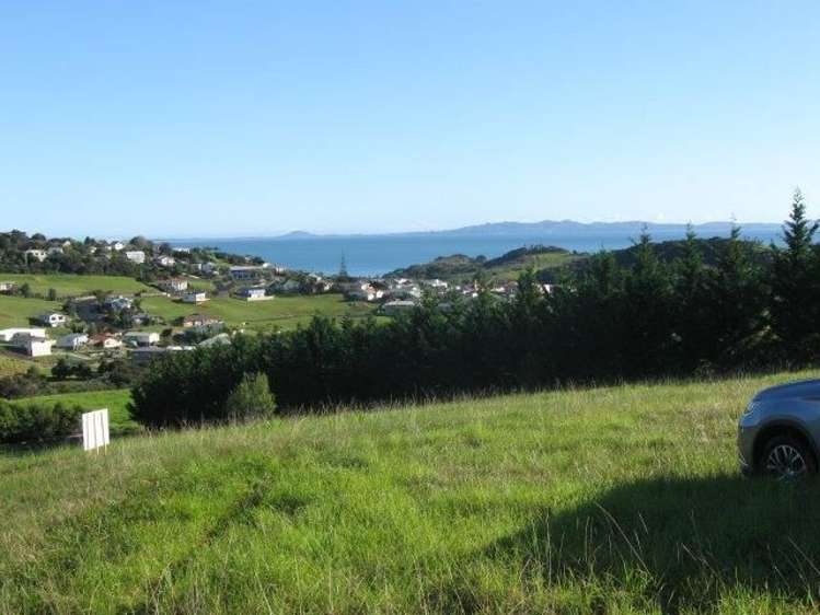 31 Pekama Drive Cable Bay_7