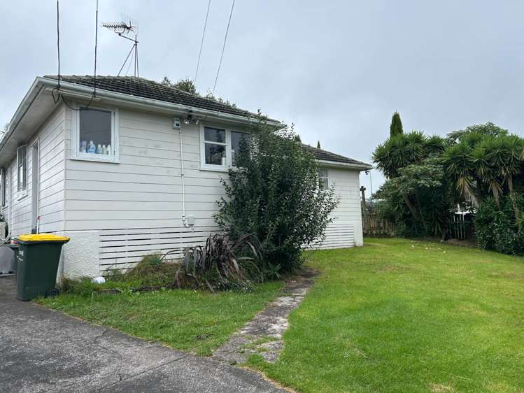 84 Arimu Road Papakura_8