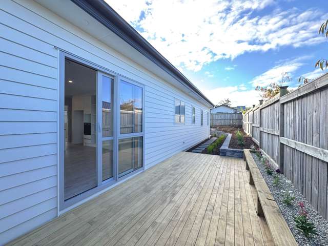 70 Taikura Avenue Red Beach_2