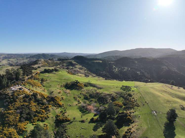 121 Silverstream Valley Road North Taieri_3