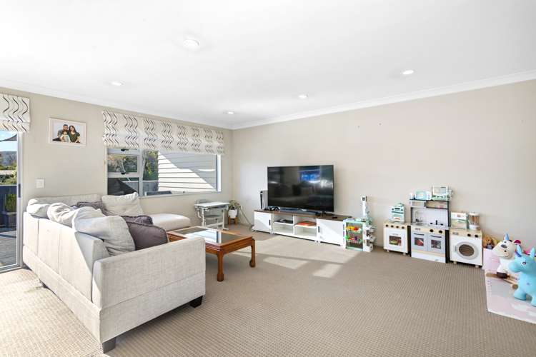 15 Speldhurst Grove Stokes Valley_11