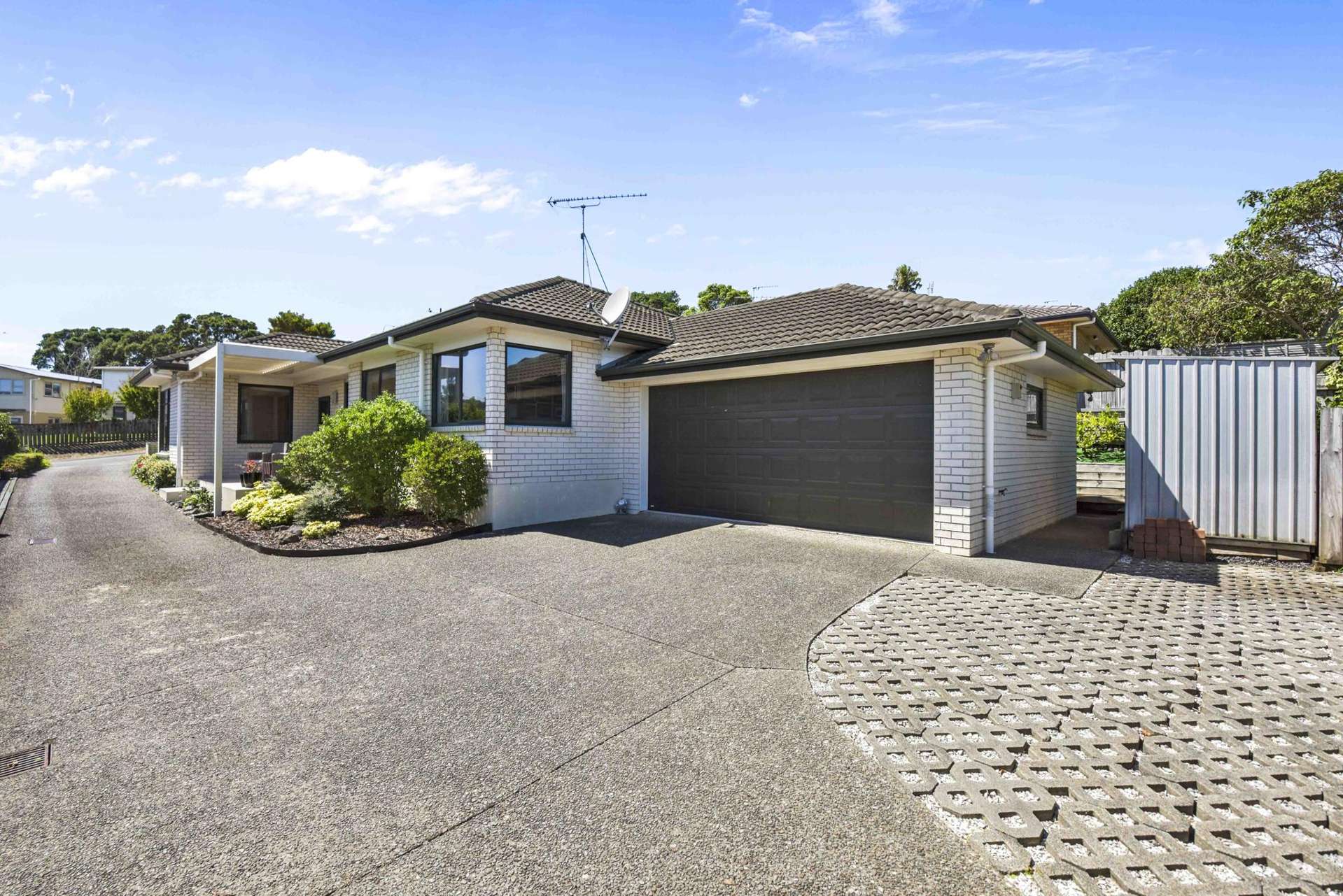 8 Jelas Road Red Beach_0