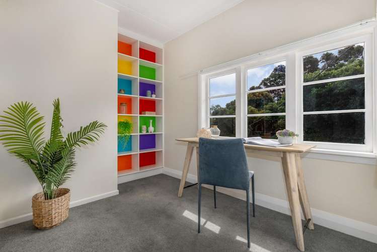 1 Raebern Lane Raumati Beach_13