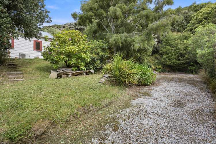 20 Thornicroft Road Waitati_6