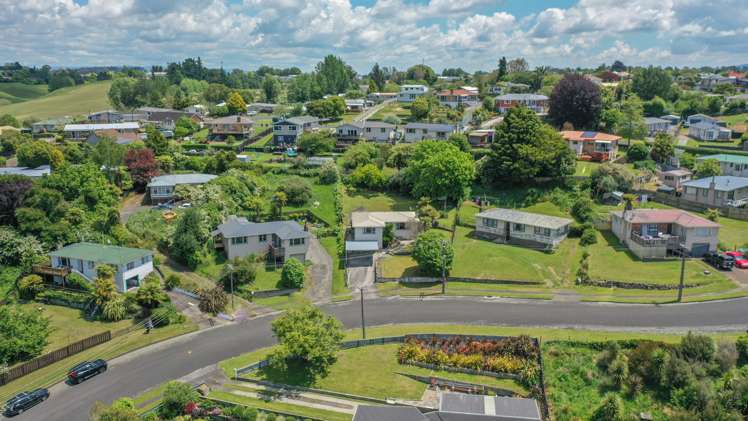 7 Freyberg Crescent Putaruru_12