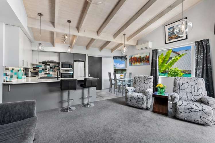 19b Commins Road Onerahi_5