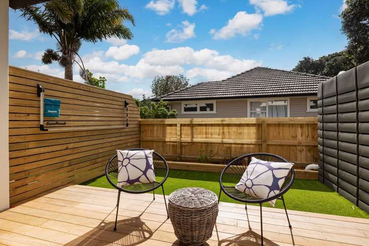 3/26 Mackenzie Street Te Atatu South_2